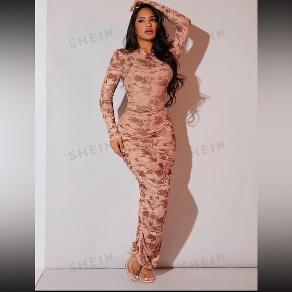 SHEIN SXY Floral Print Ruched Mesh Dress & Liner Cami Dress - Picture 2 of 7